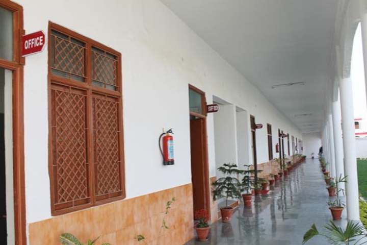 https://cache.careers360.mobi/media/colleges/social-media/media-gallery/15162/2018/12/10/Office of Shri Pramod Charan Dwivedi Vidhi Mahavidhyalaya Kanpur_Others.JPG